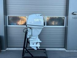 Yamaha 80 pk 4 takt EFI thumbnail